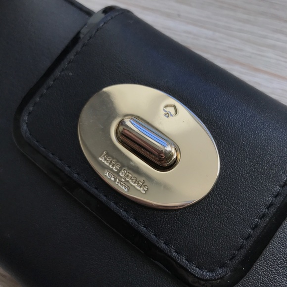 Black Kate Spade Wallet - Picture 2 of 8